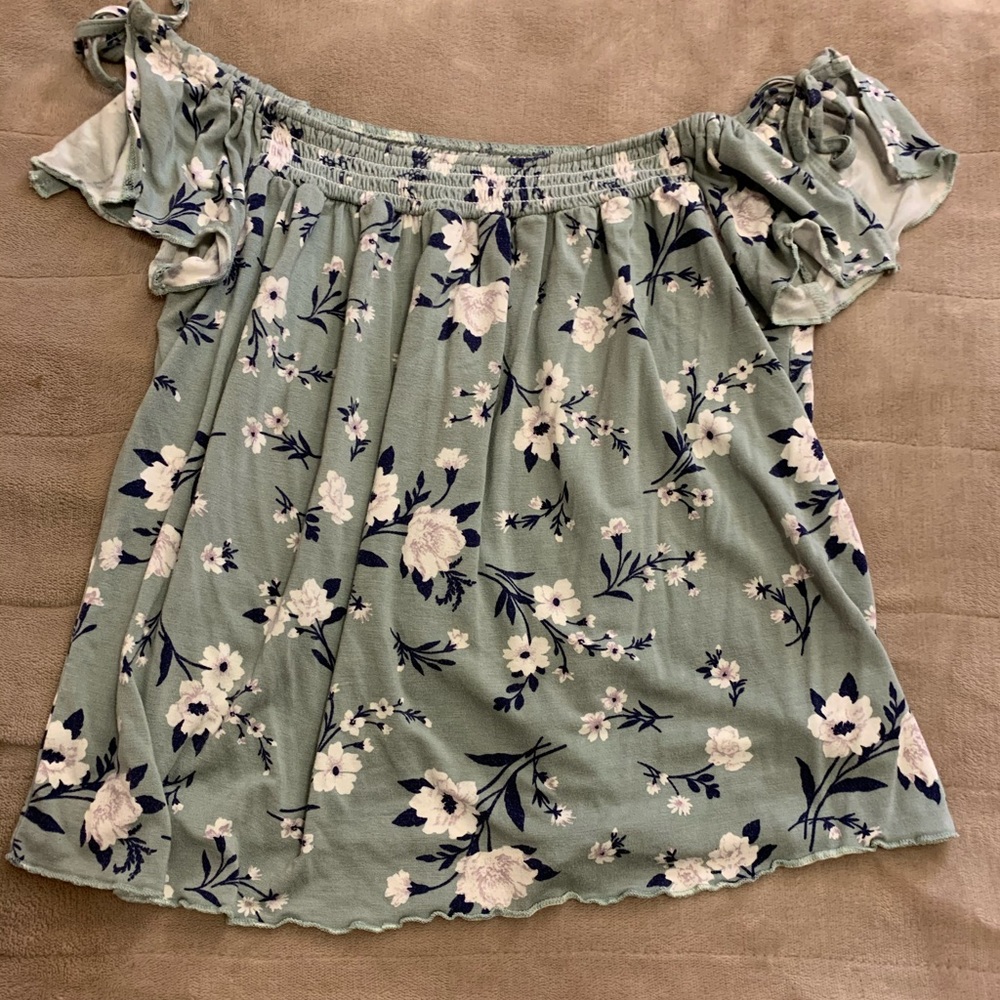 Off the Shoulder Floral Top